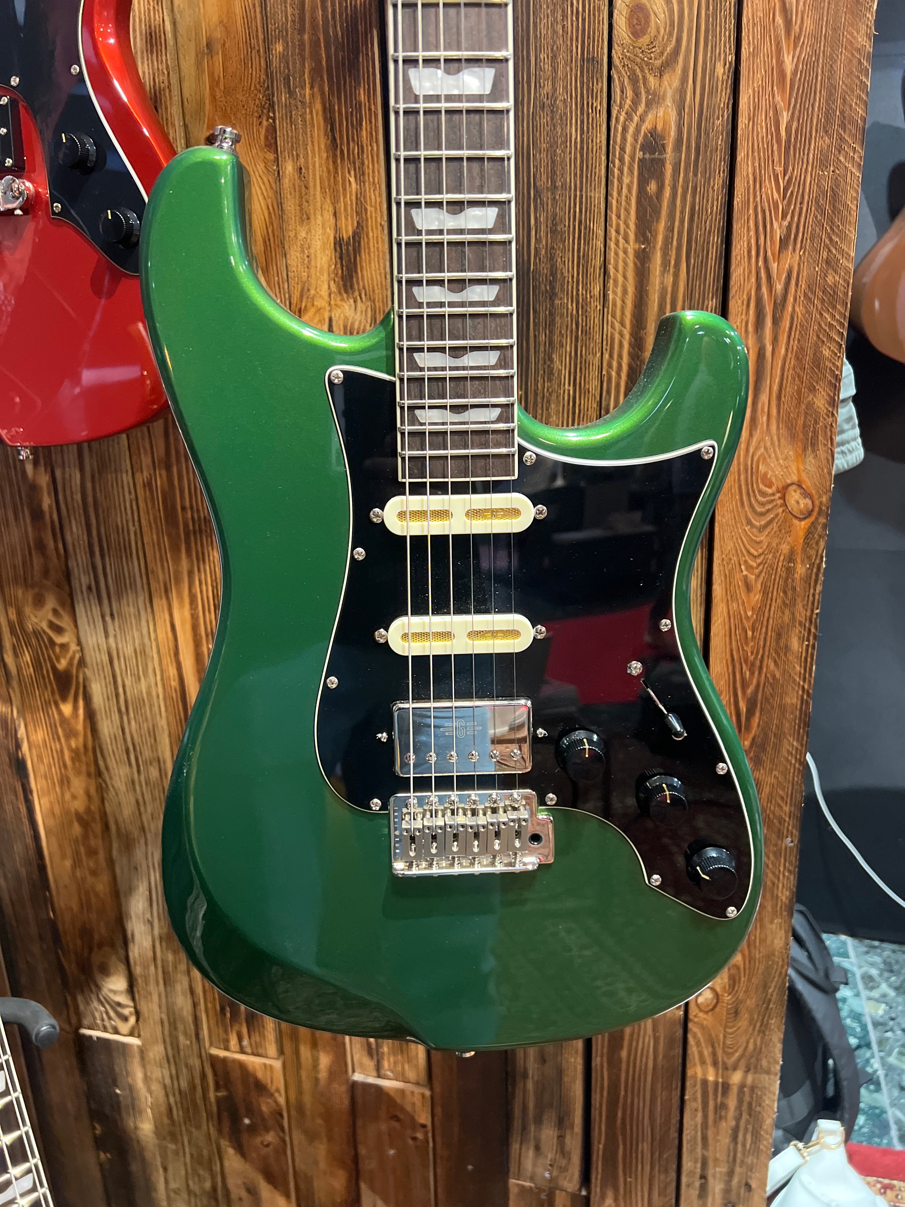 Revival Celestor - Mamba Green | Guitar Summit 2025