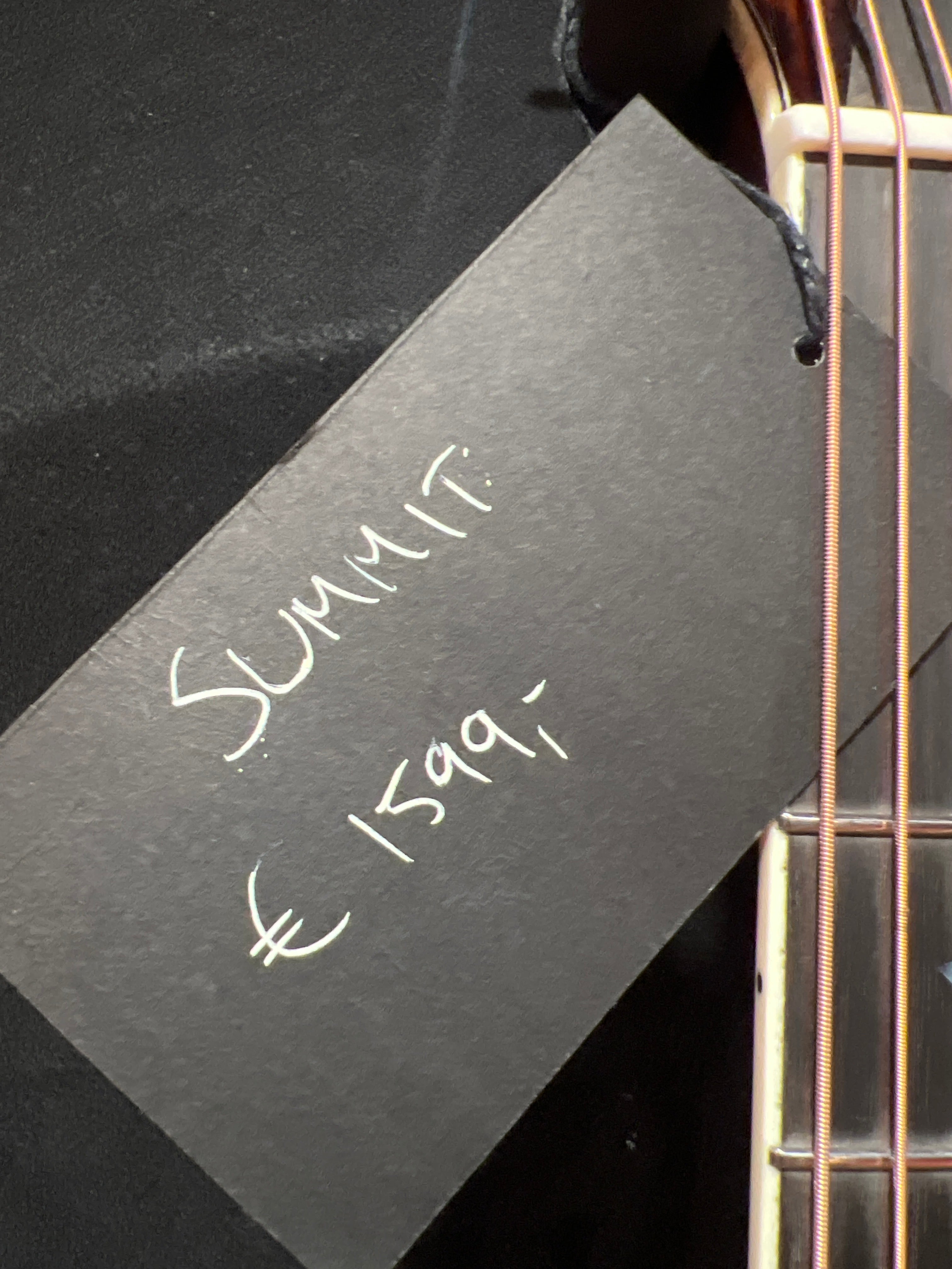 Guitar Summit - €1599