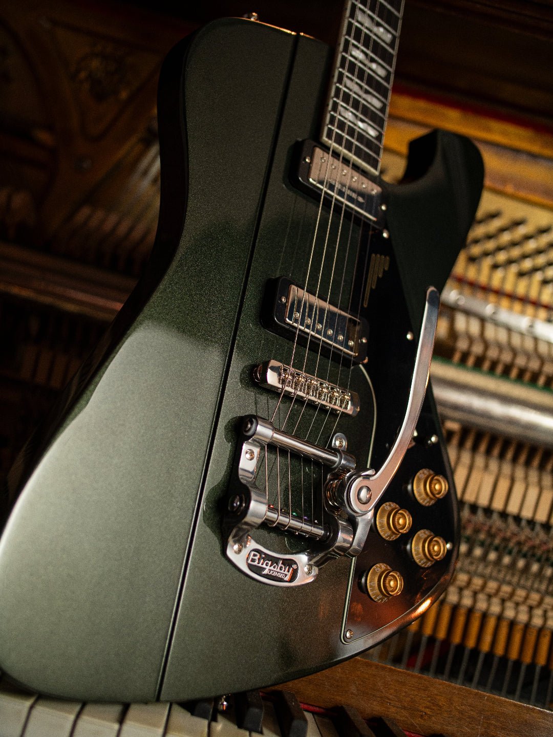 Backwing - Deep Forest - Baum Guitars