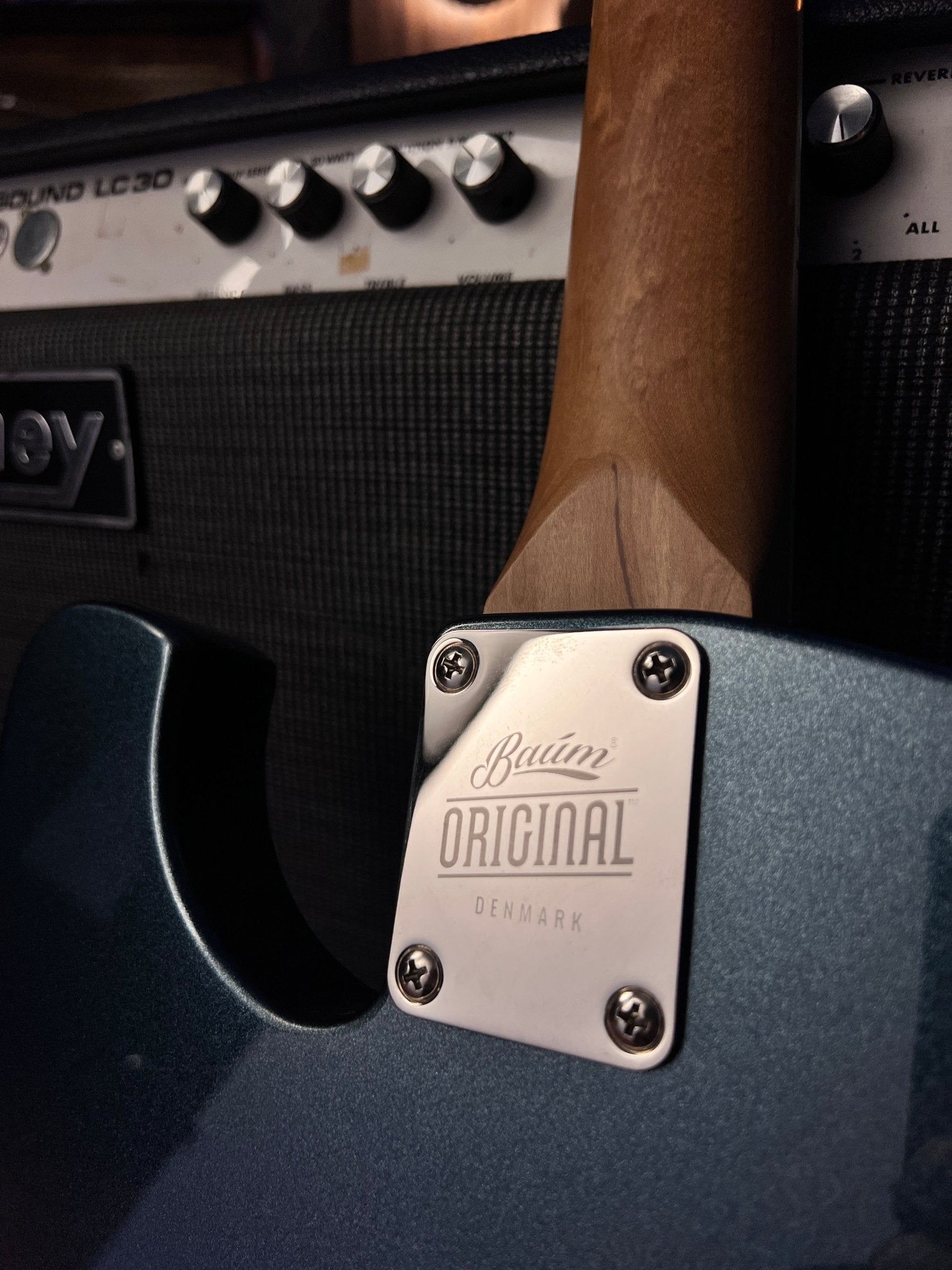 Backwing - Glacier Blue - Baum Guitars