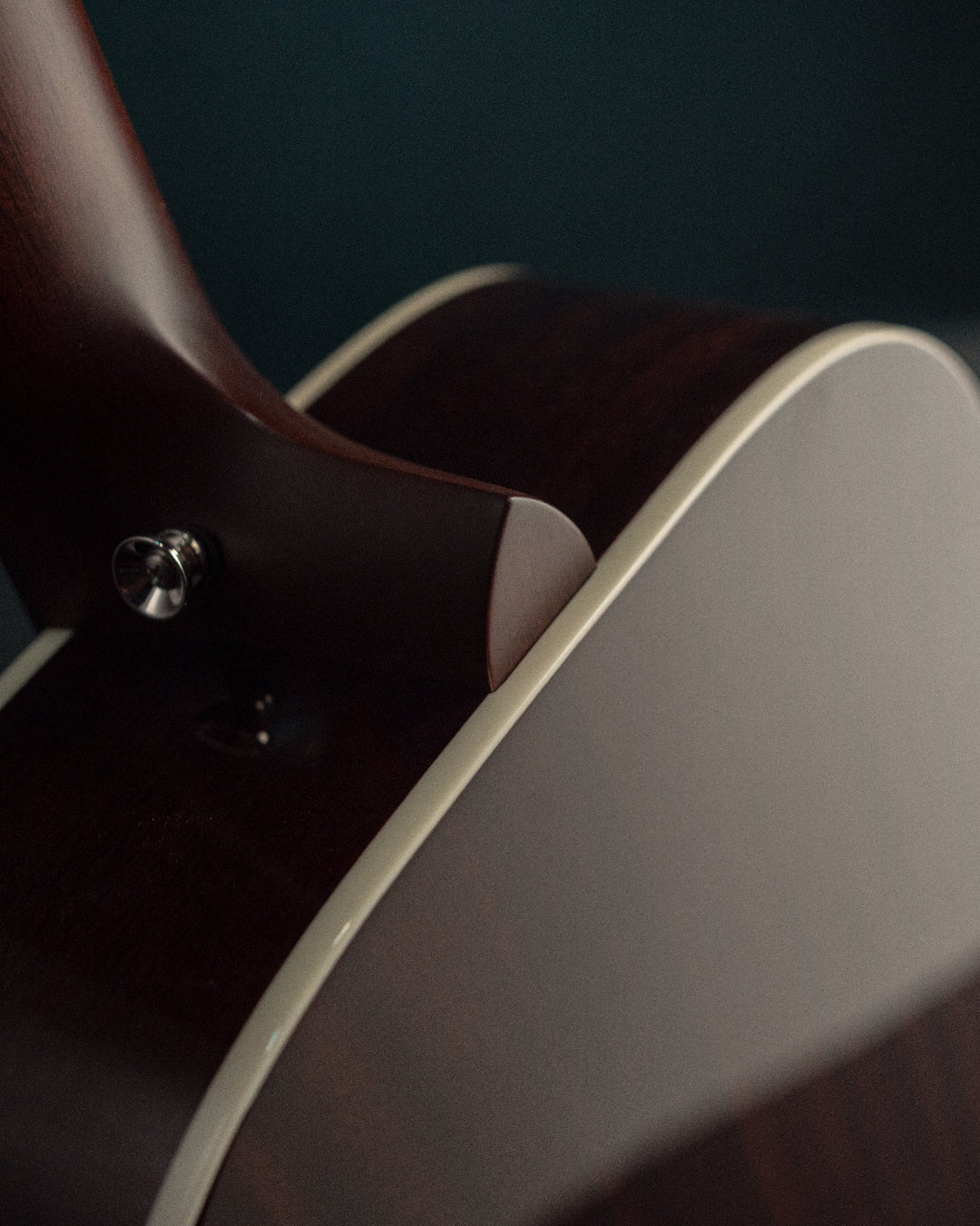 Leaper Melody VEGA - Pearl Black - Baum Guitars