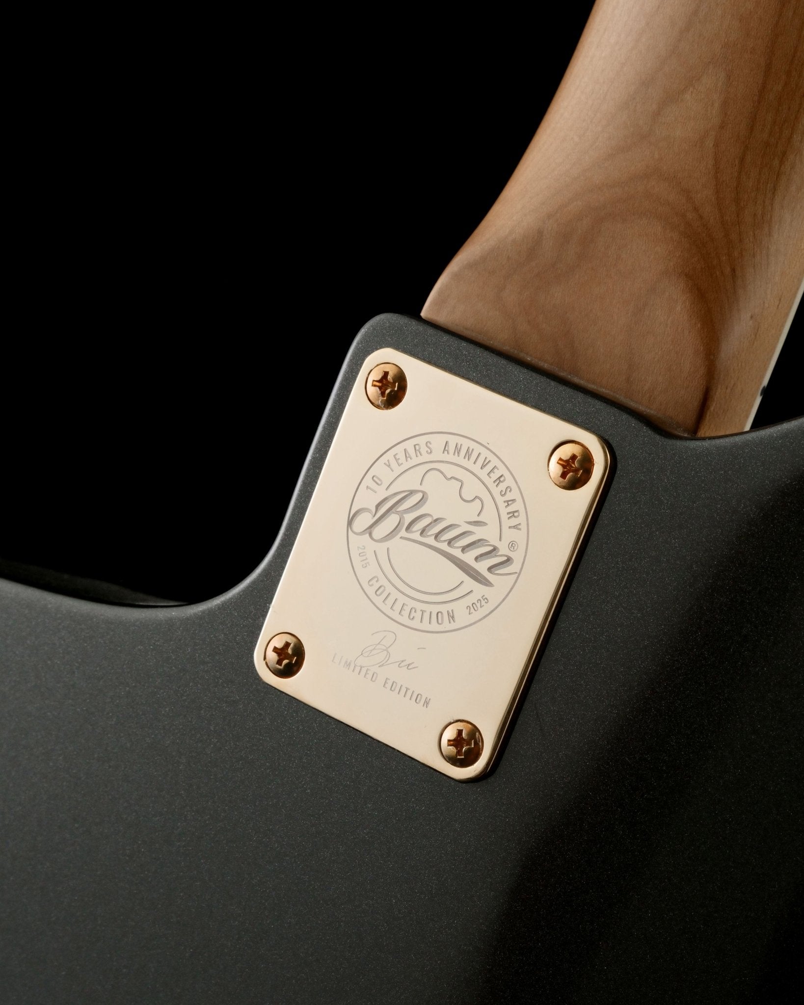10th Anniversary Thunder Bass - Baum Guitars