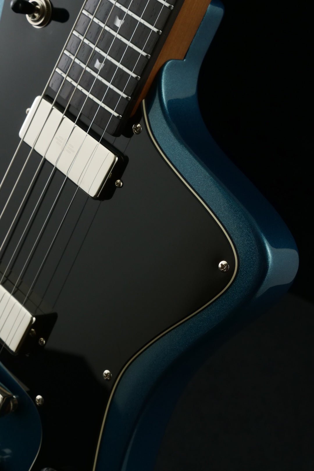 Wingman Standard - Dolphin Blue (PROTOTYPE) - Baum Guitars