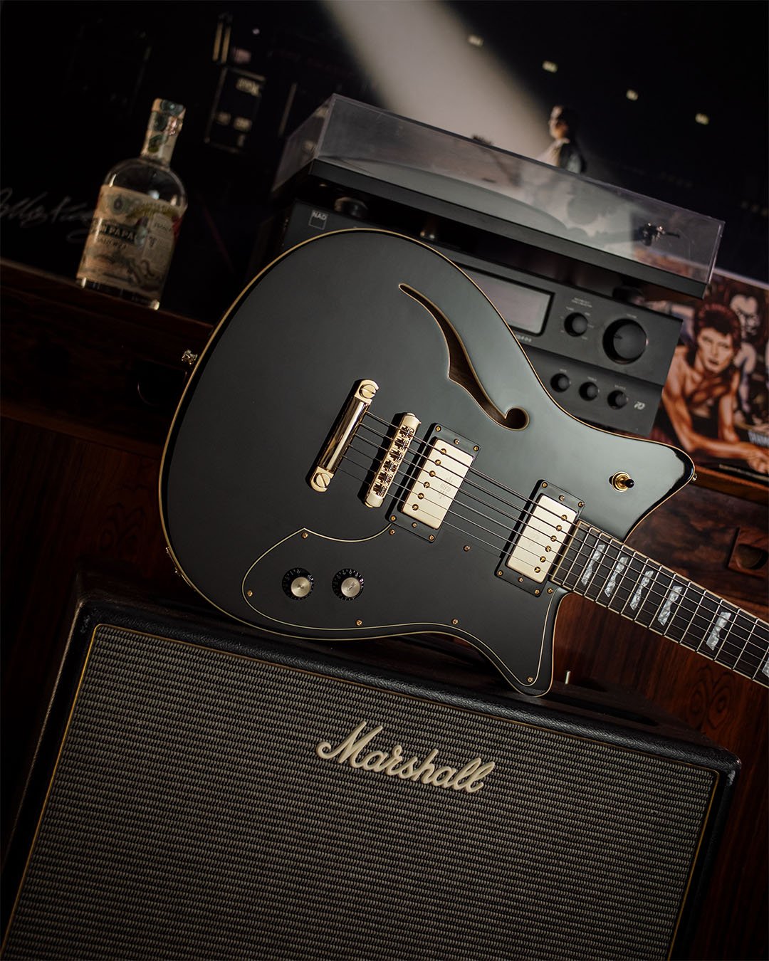 Revolt - Pure Black - Baum Guitars