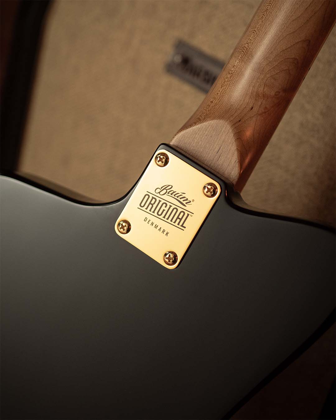 Wingman - Pure Black - Left Handed - Baum Guitars