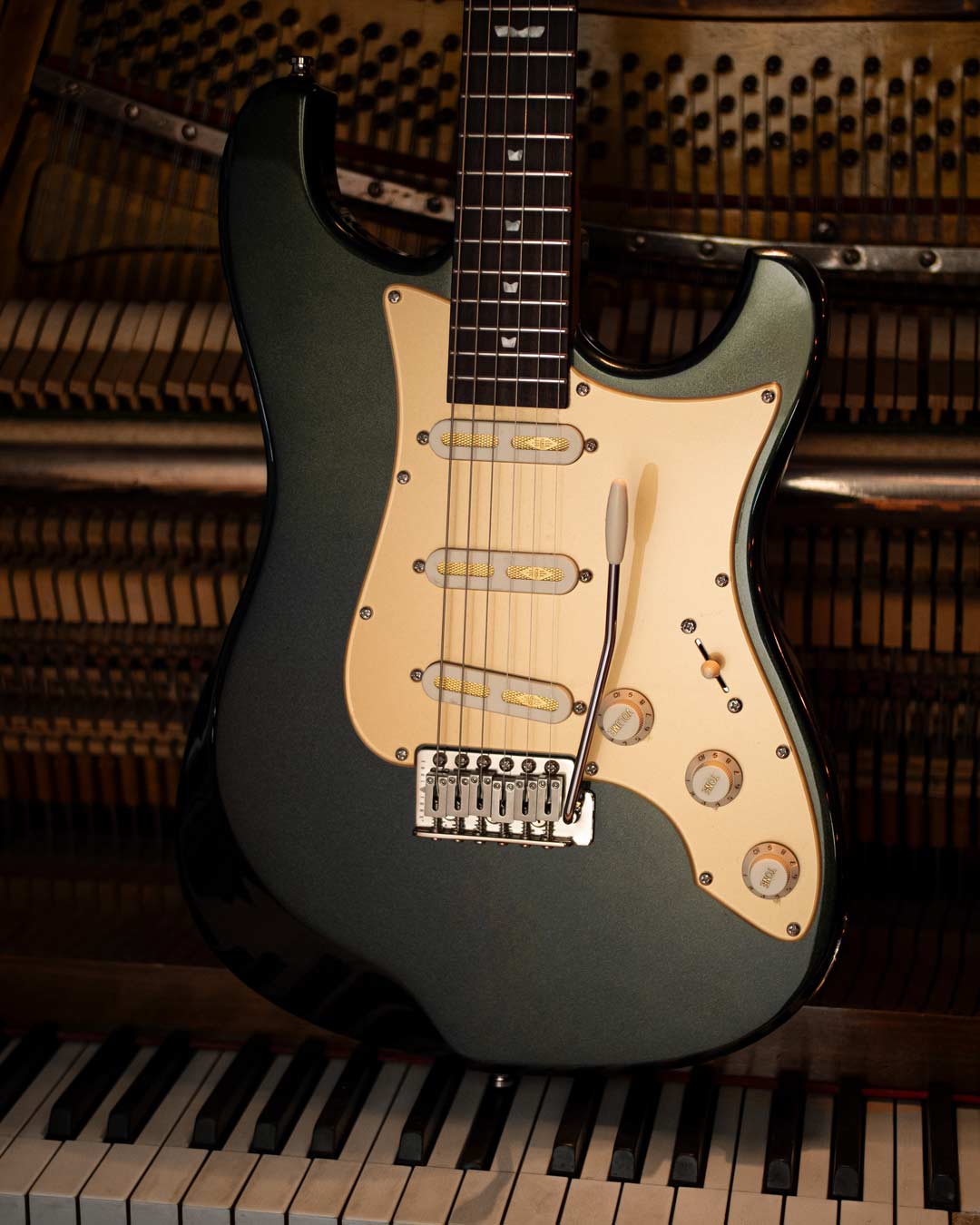 Celestor - Deep Forest - Baum Guitars