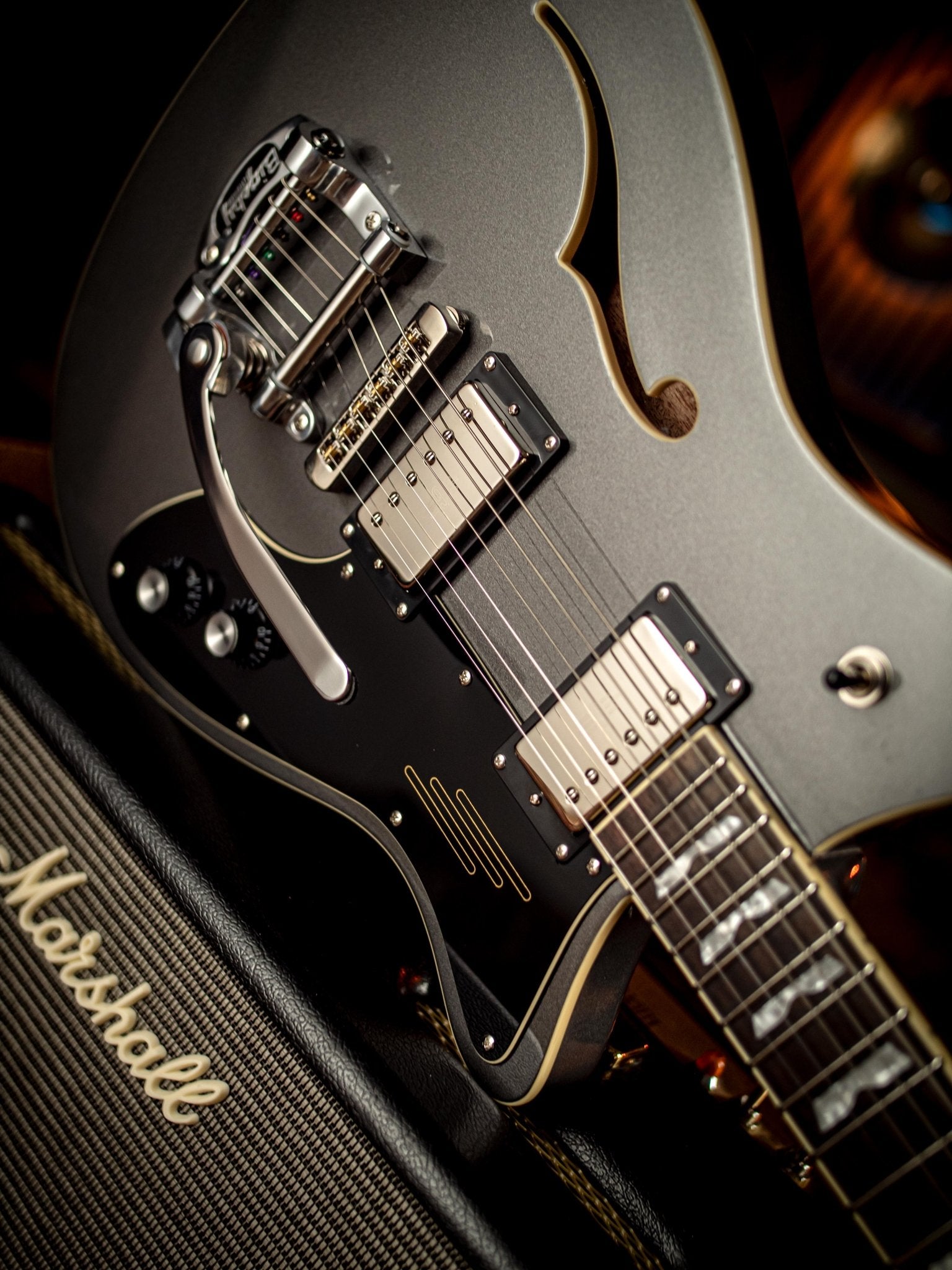 Revolt - Dark Moon - Baum Guitars