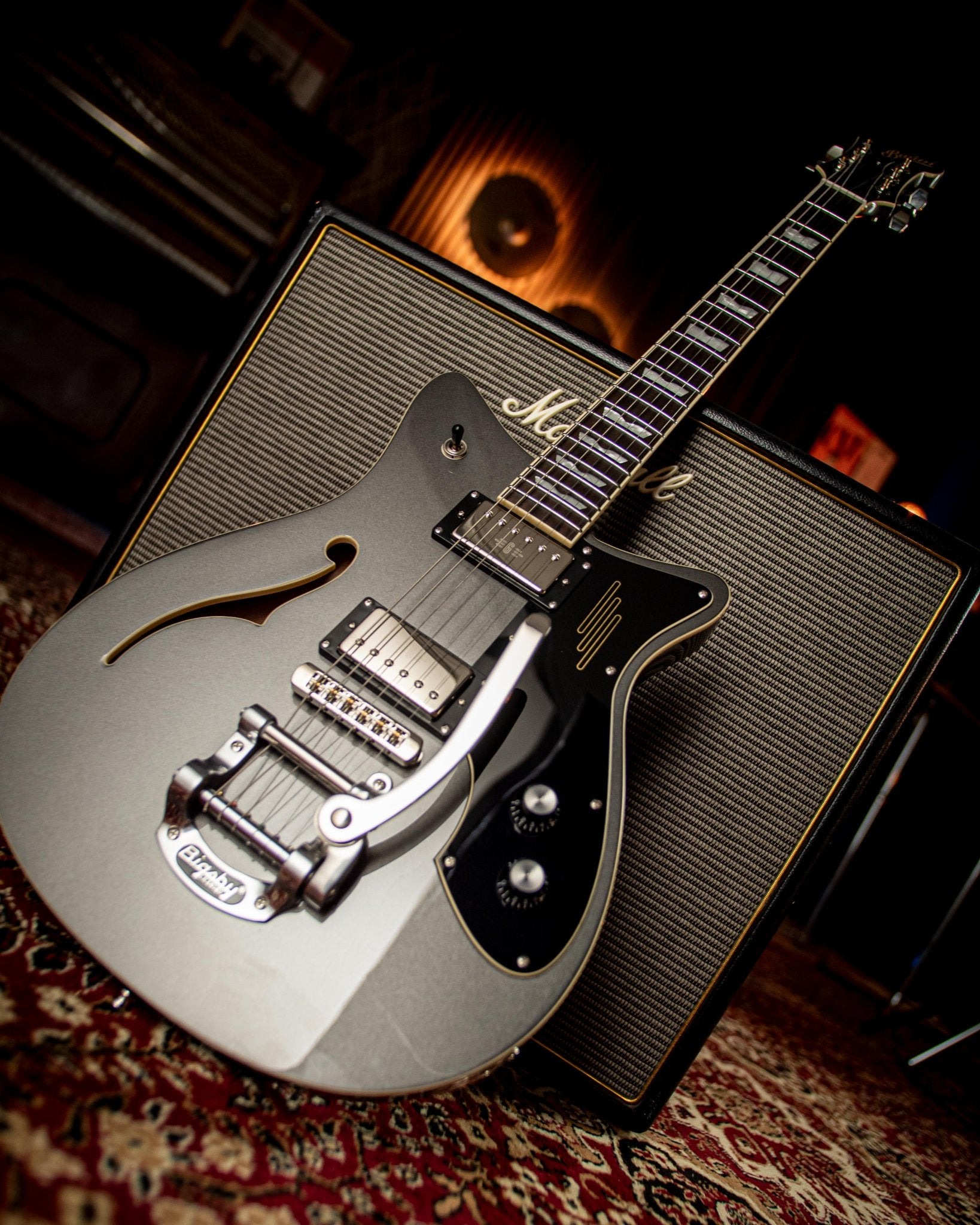 Revolt - Dark Moon - Baum Guitars