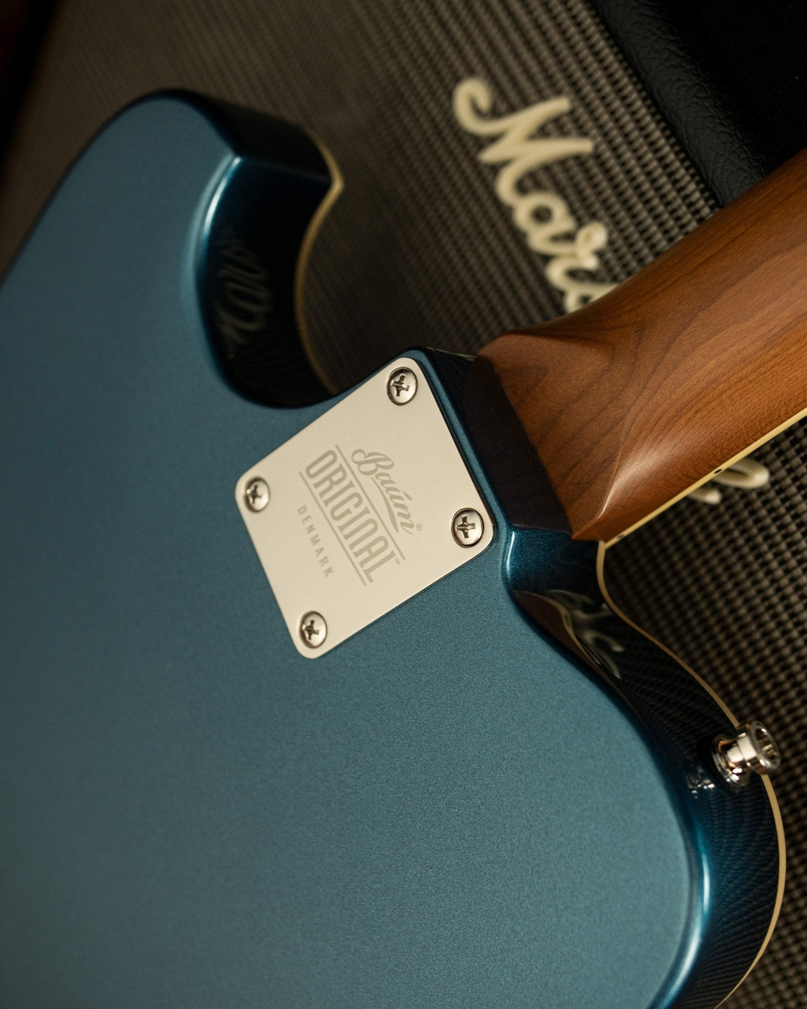 Leaper Tone - Dolphin Blue - Baum Guitars