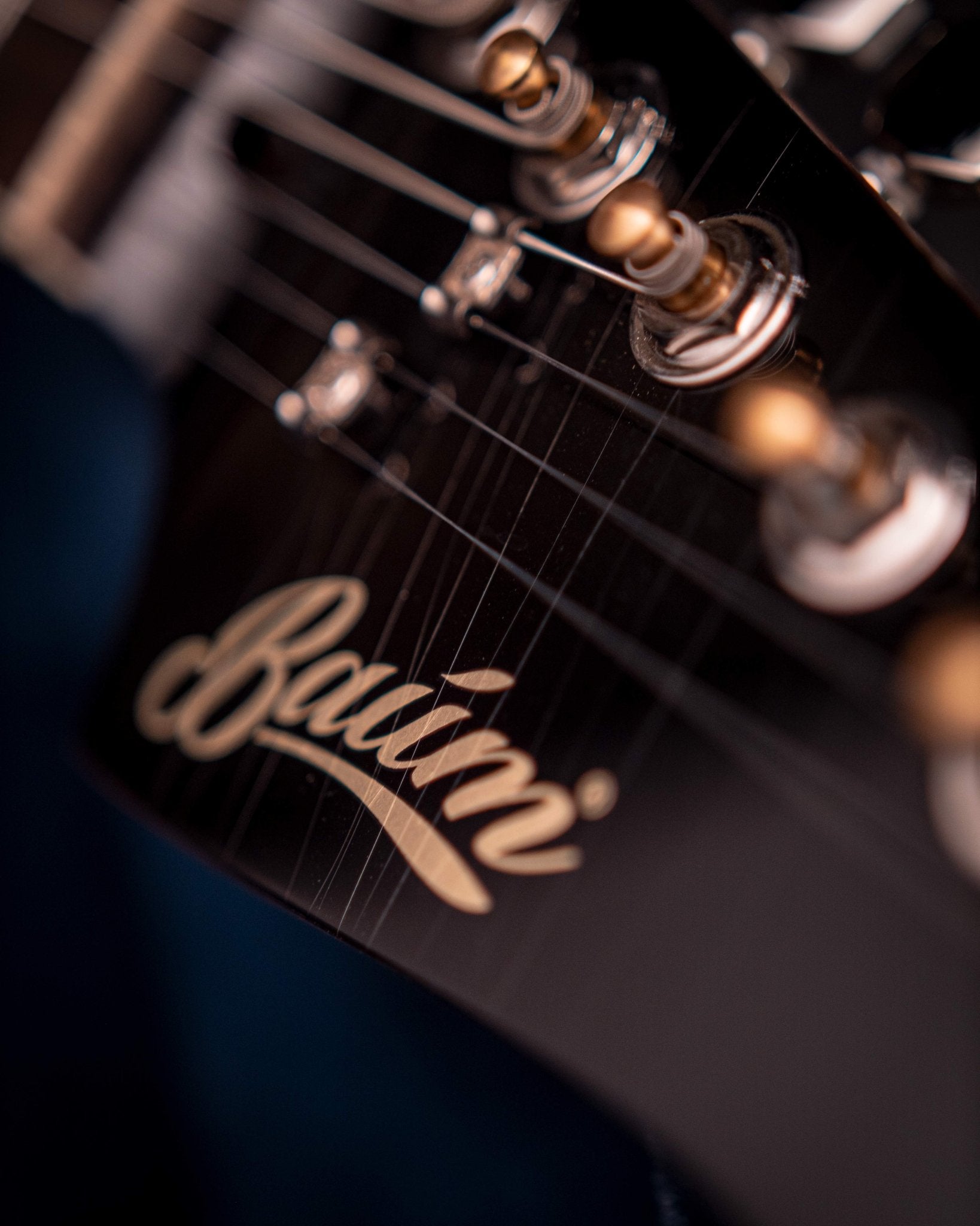 Revival Carve - Hot Lava Aged | Custom Shop - Baum Guitars