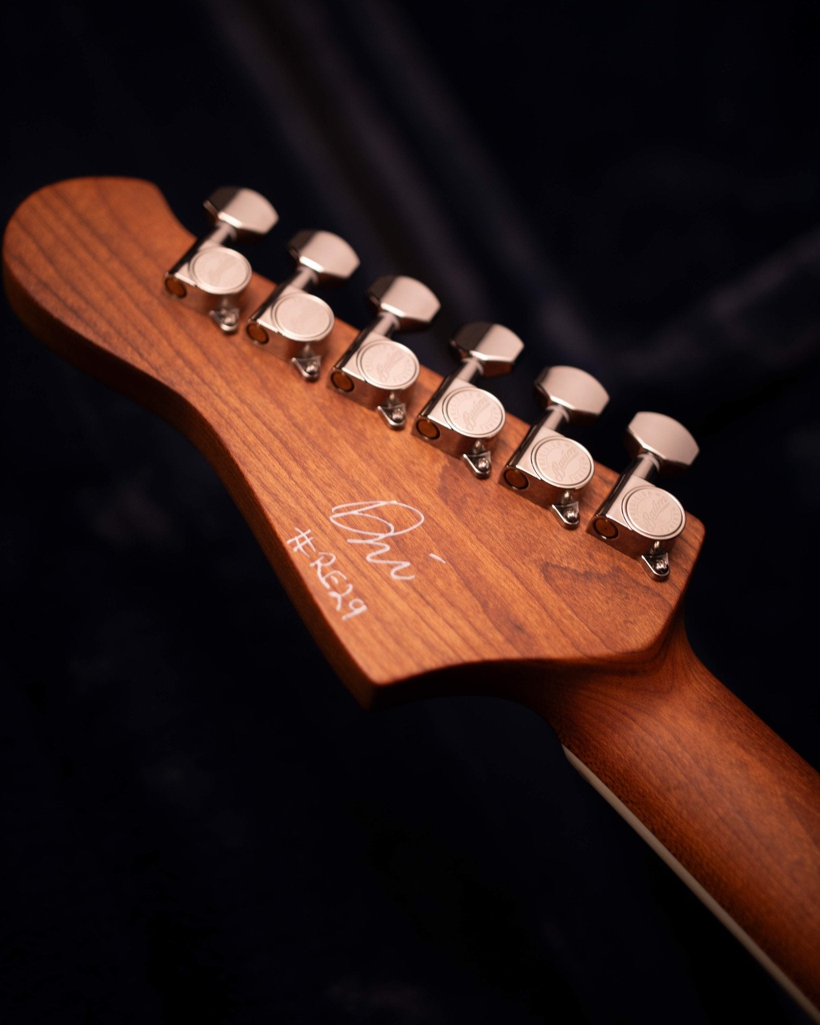Revival Carve - Hot Lava Aged | Custom Shop - Baum Guitars