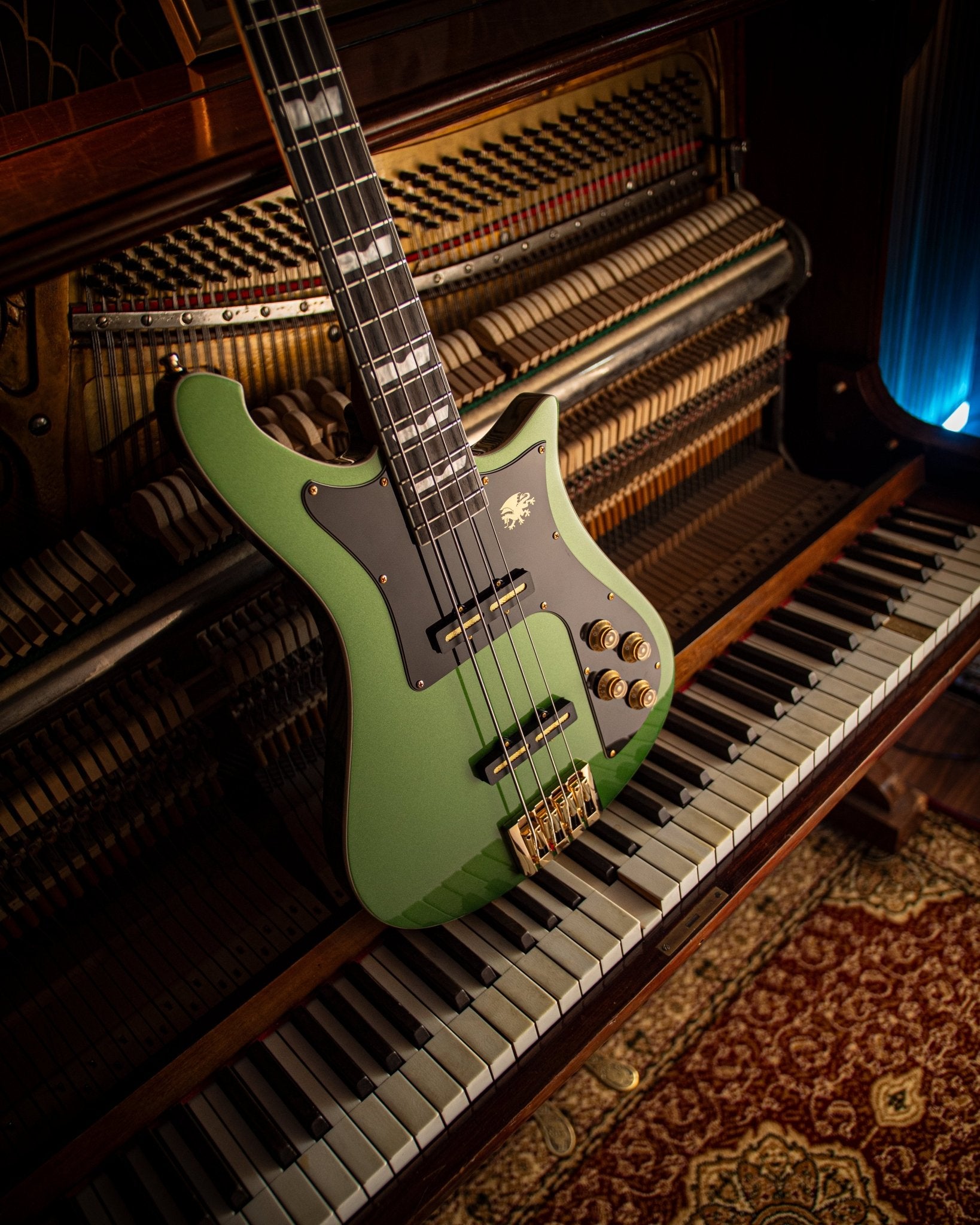 Nidhogg Bass - Mamba Green - Baum Guitars