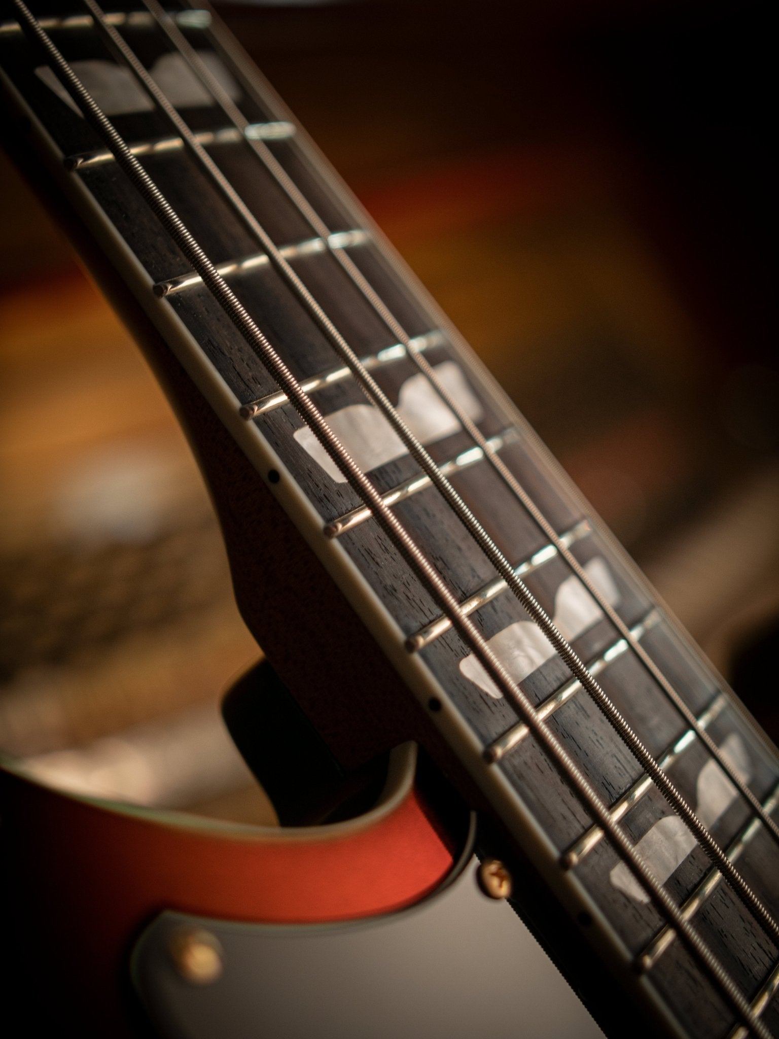 Nidhogg Bass - Siena Pearl - Baum Guitars