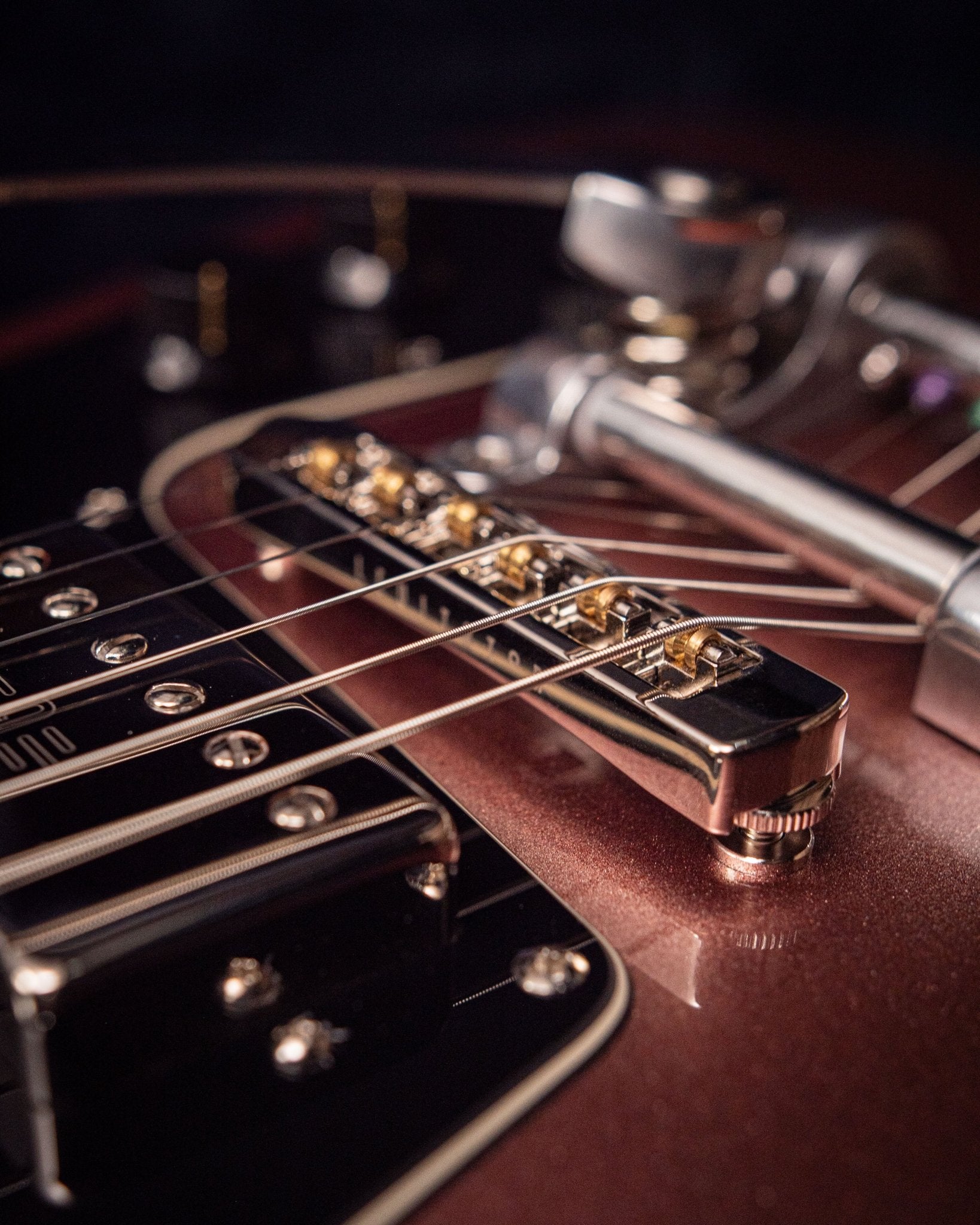 Wingman Deluxe - Burgundy Mist - Baum Guitars