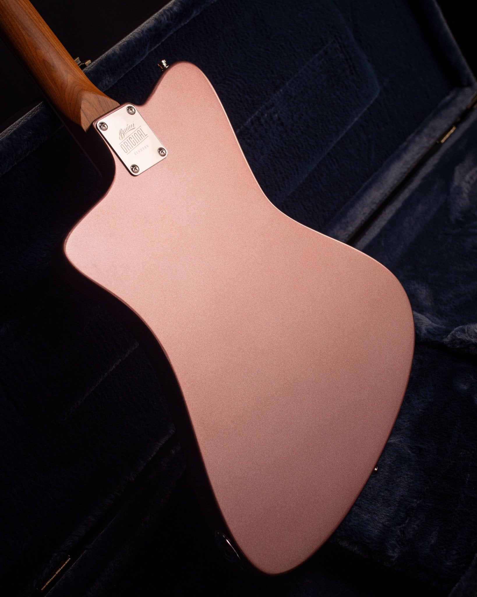 Wingman Deluxe - Burgundy Mist - Baum Guitars