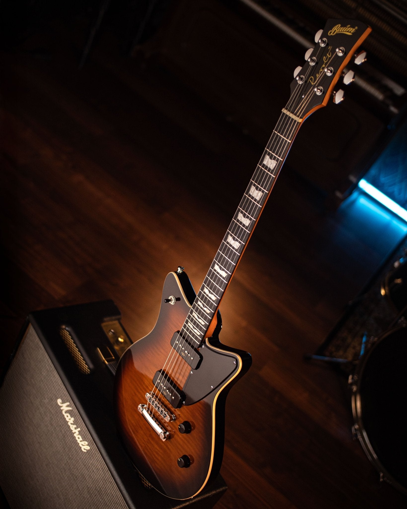 Revolt - Dark Burst - Baum Guitars