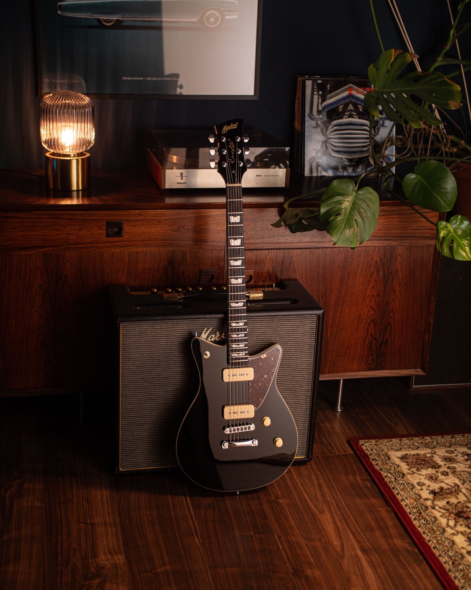 Revolt - Pure Black - Baum Guitars