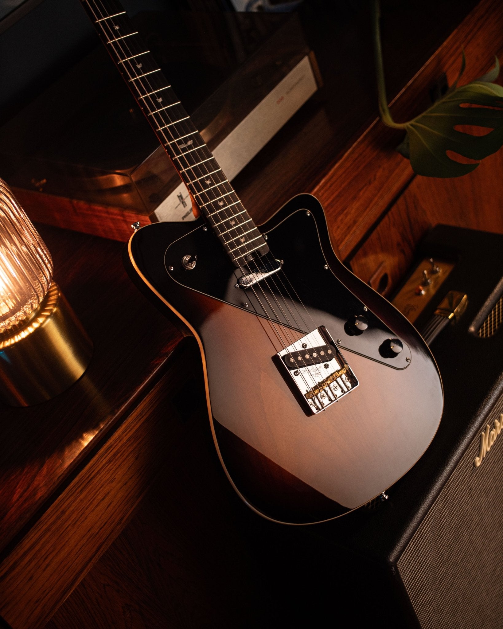 Verve - Dark Burst - Baum Guitars