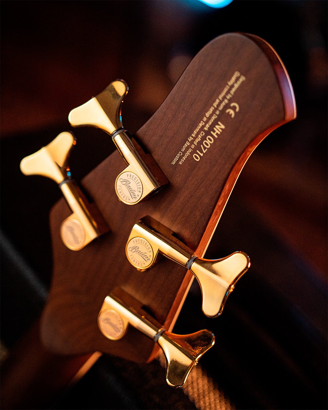 Nidhogg Bass - Siena Pearl - Baum Guitars