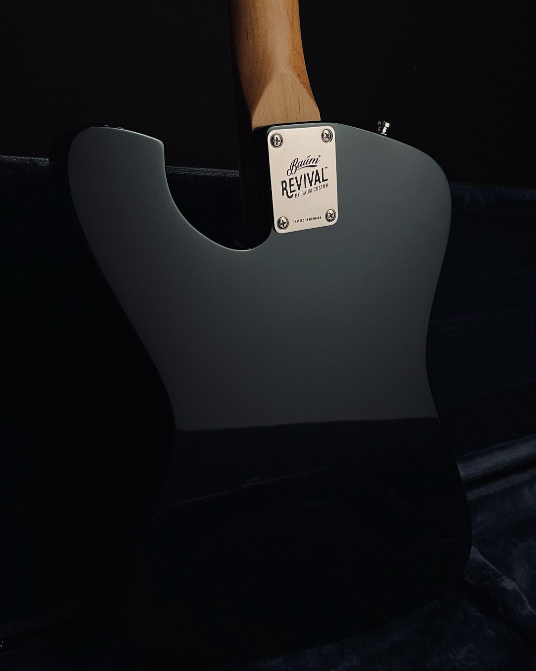 Revival Backwing - Emerald Green | Custom Shop - Baum Guitars