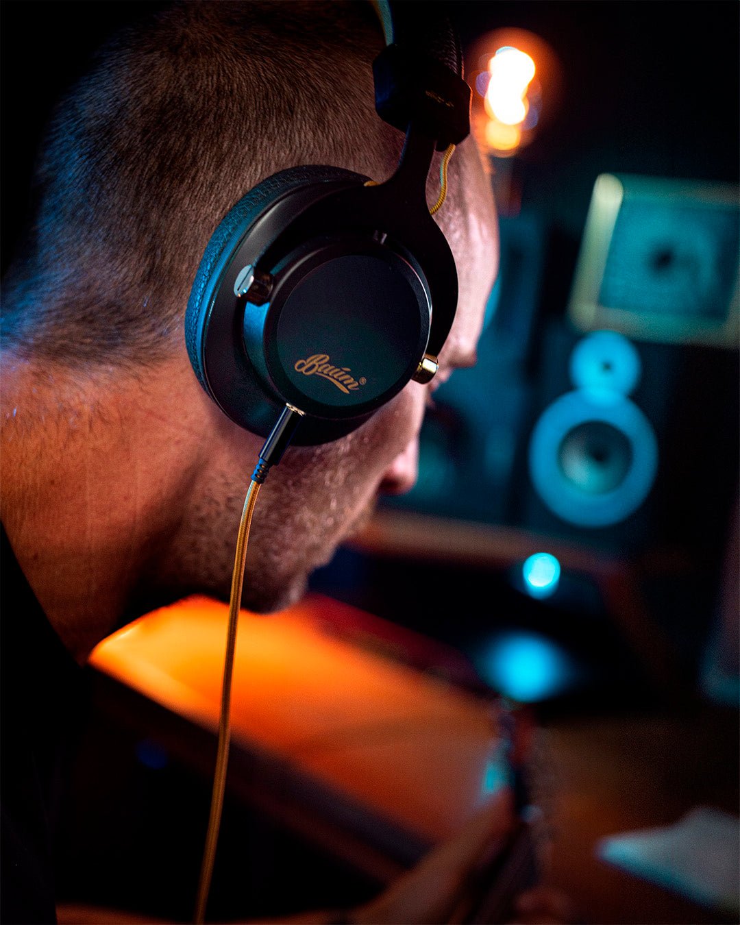 ellipse studio headphones - Baum Guitars