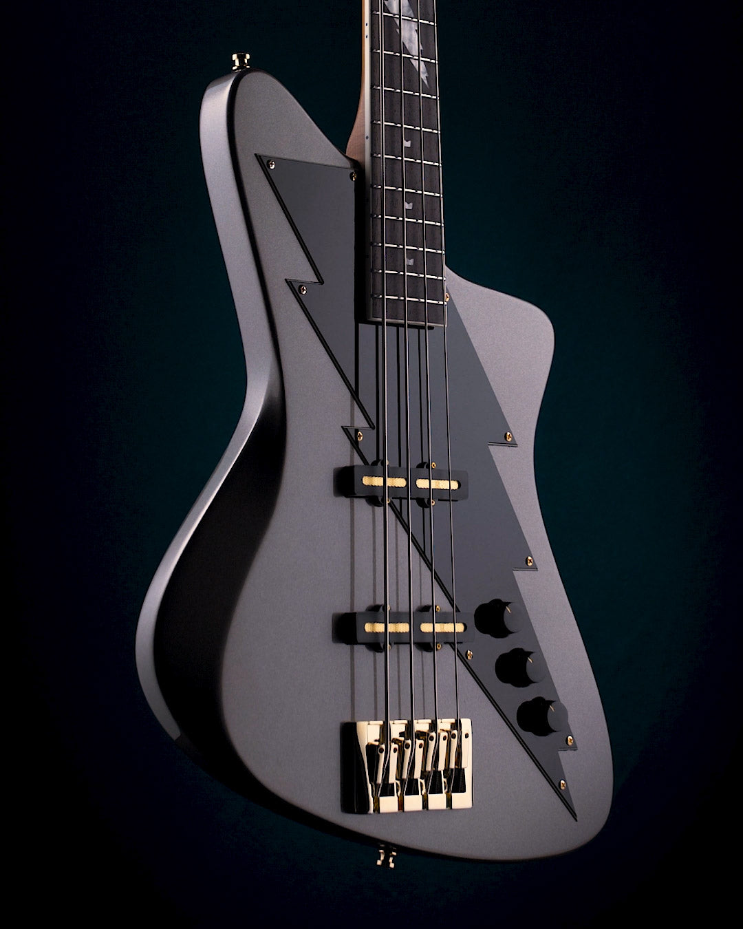 Seye Adelekan Thunder Bass front body j-style pickups