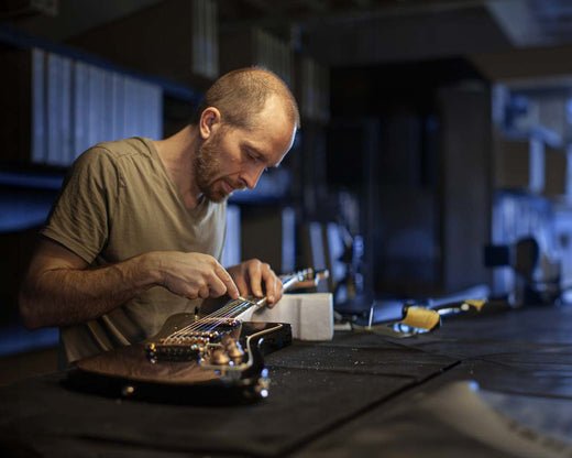 SETUP IN DENMARK - Baum Guitars