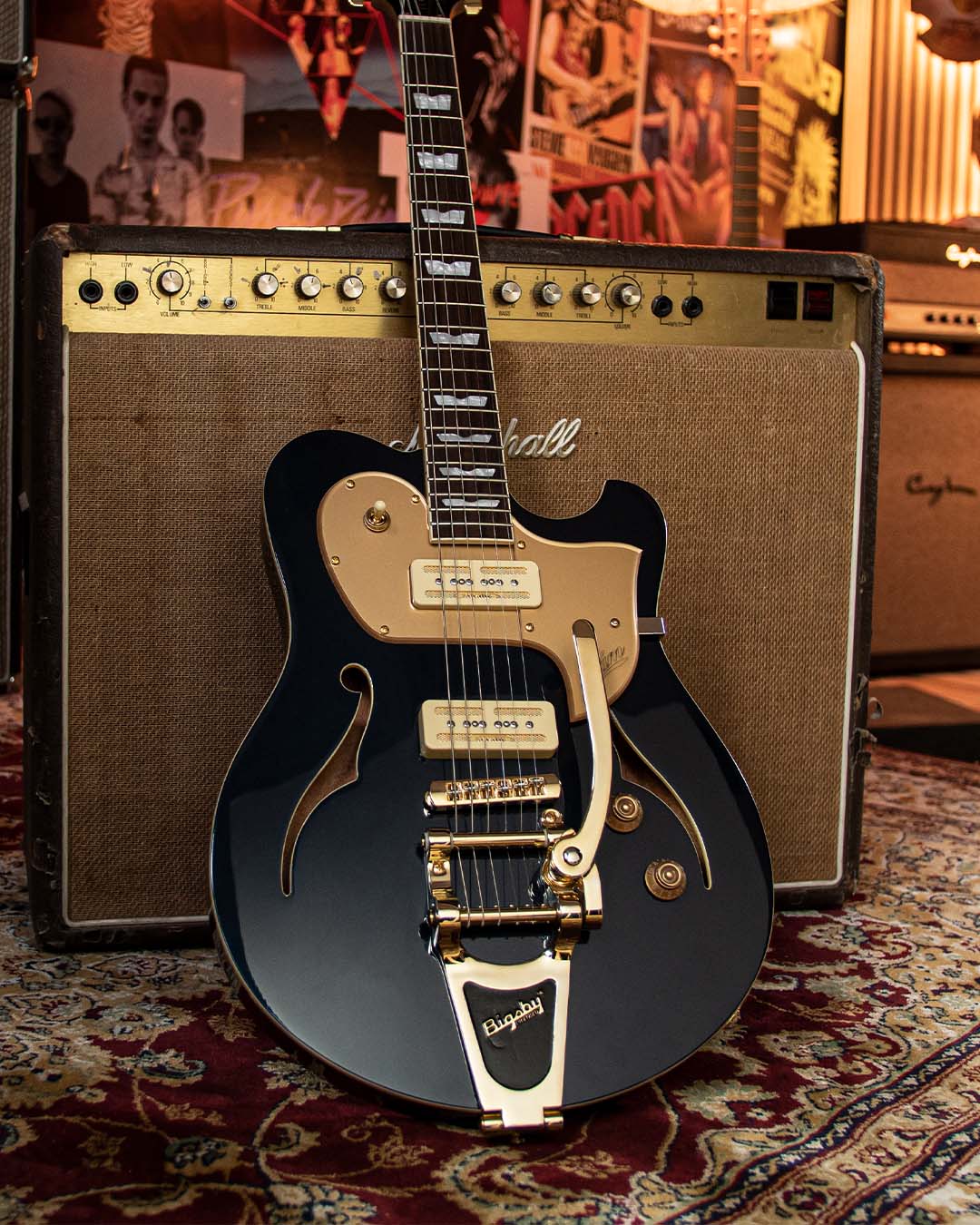 Baum Guitars Leaper Tone バウム 新品 完備品 レア Baum Guitars Leaper Tone with Tremolo Pure Black エレキ