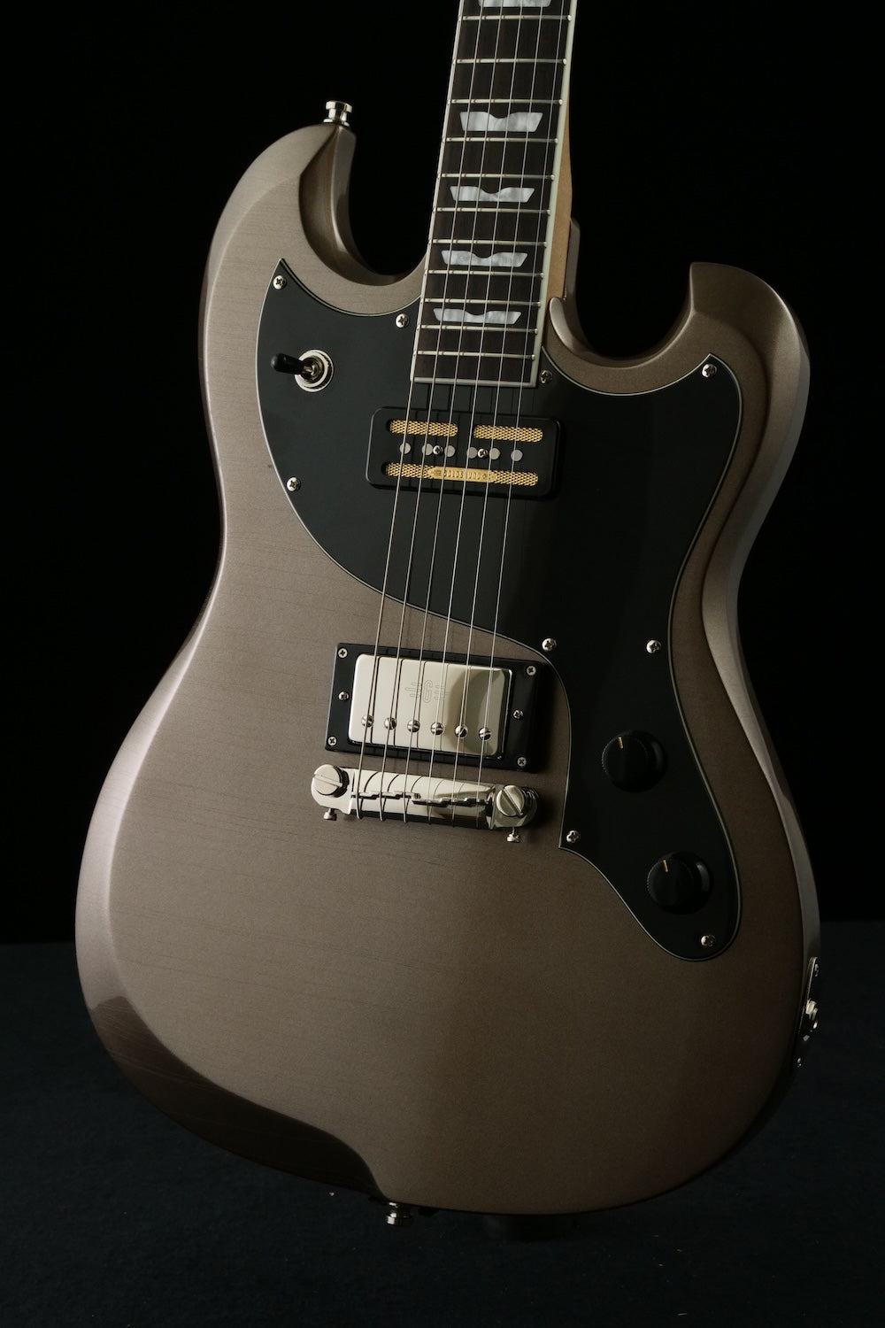 Revival #53 Carve - Mojave Grey metallic | Custom Shop