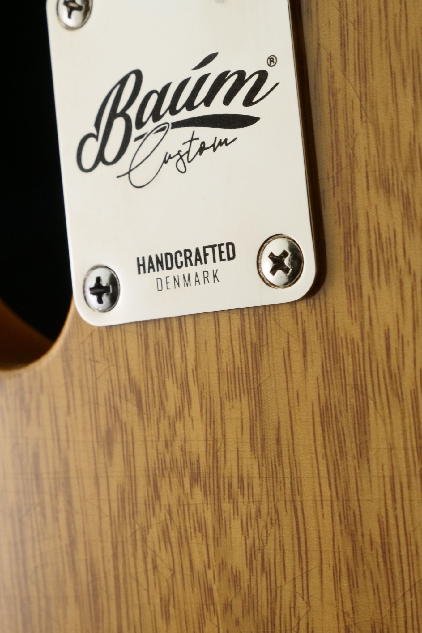 Custom Shop Backwing - Korina Natural | Guitar Summit 2025