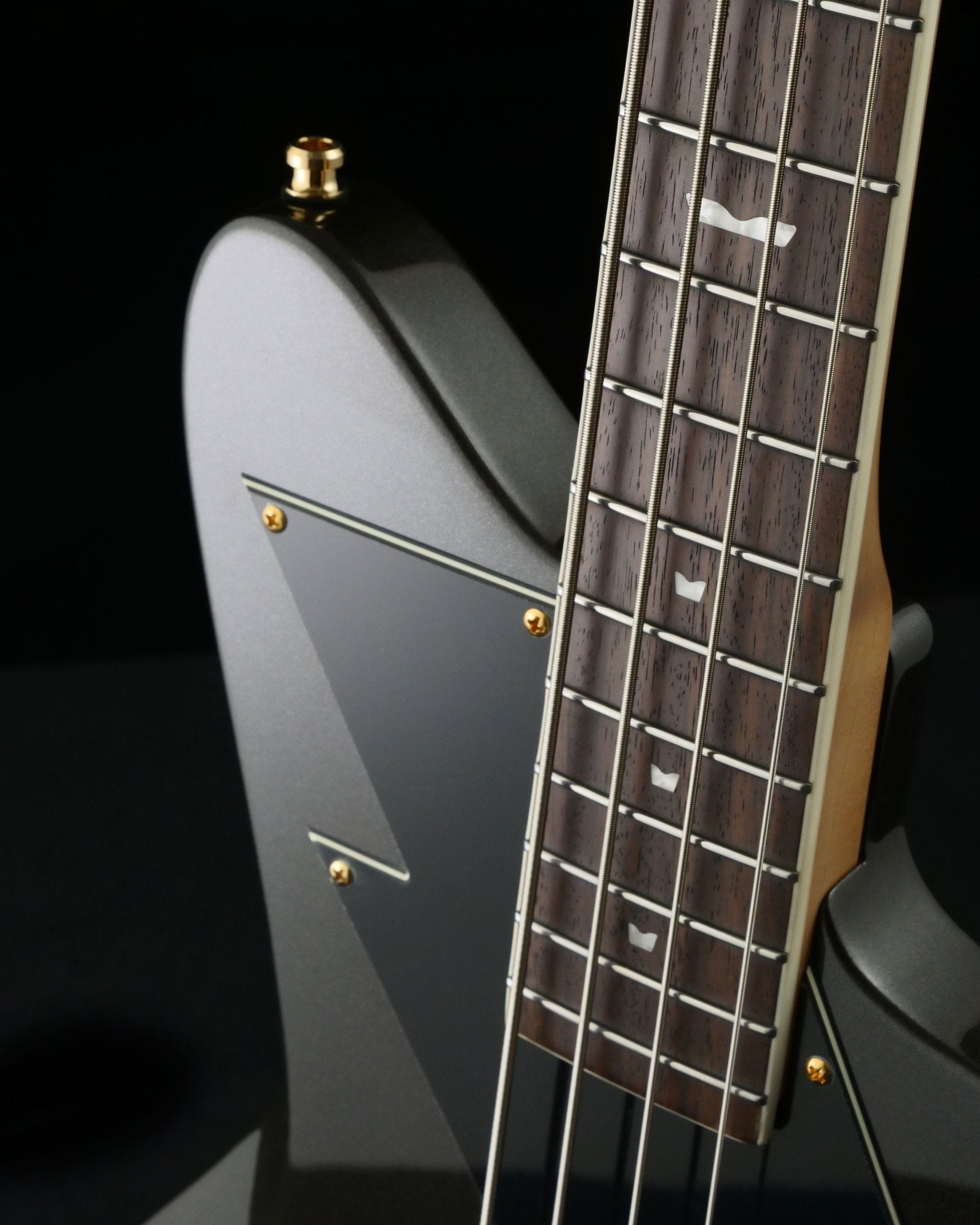 10th Anniversary Thunder Bass - Baum Guitars