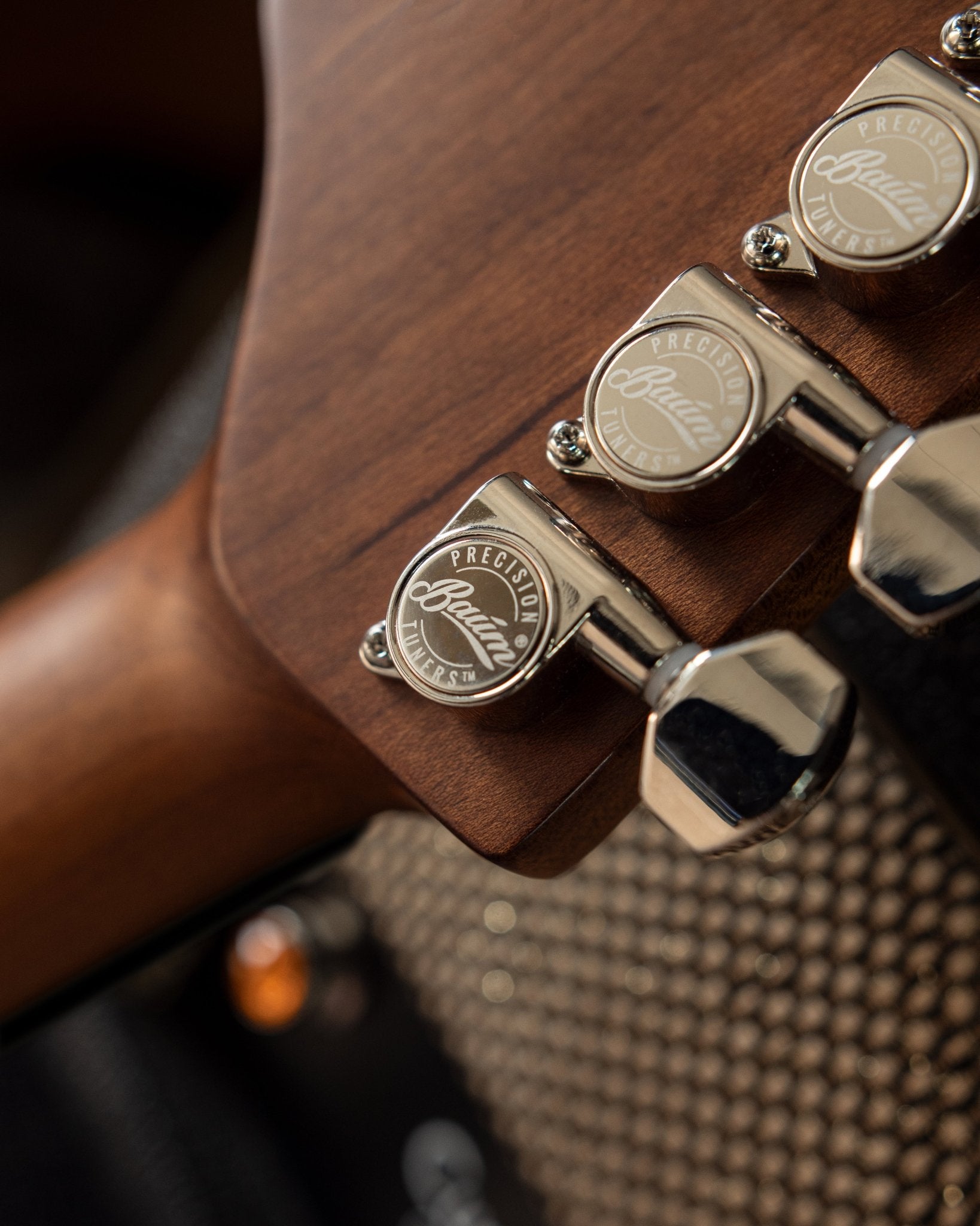 Celestor - Glacier Blue - Left Hand - Baum Guitars