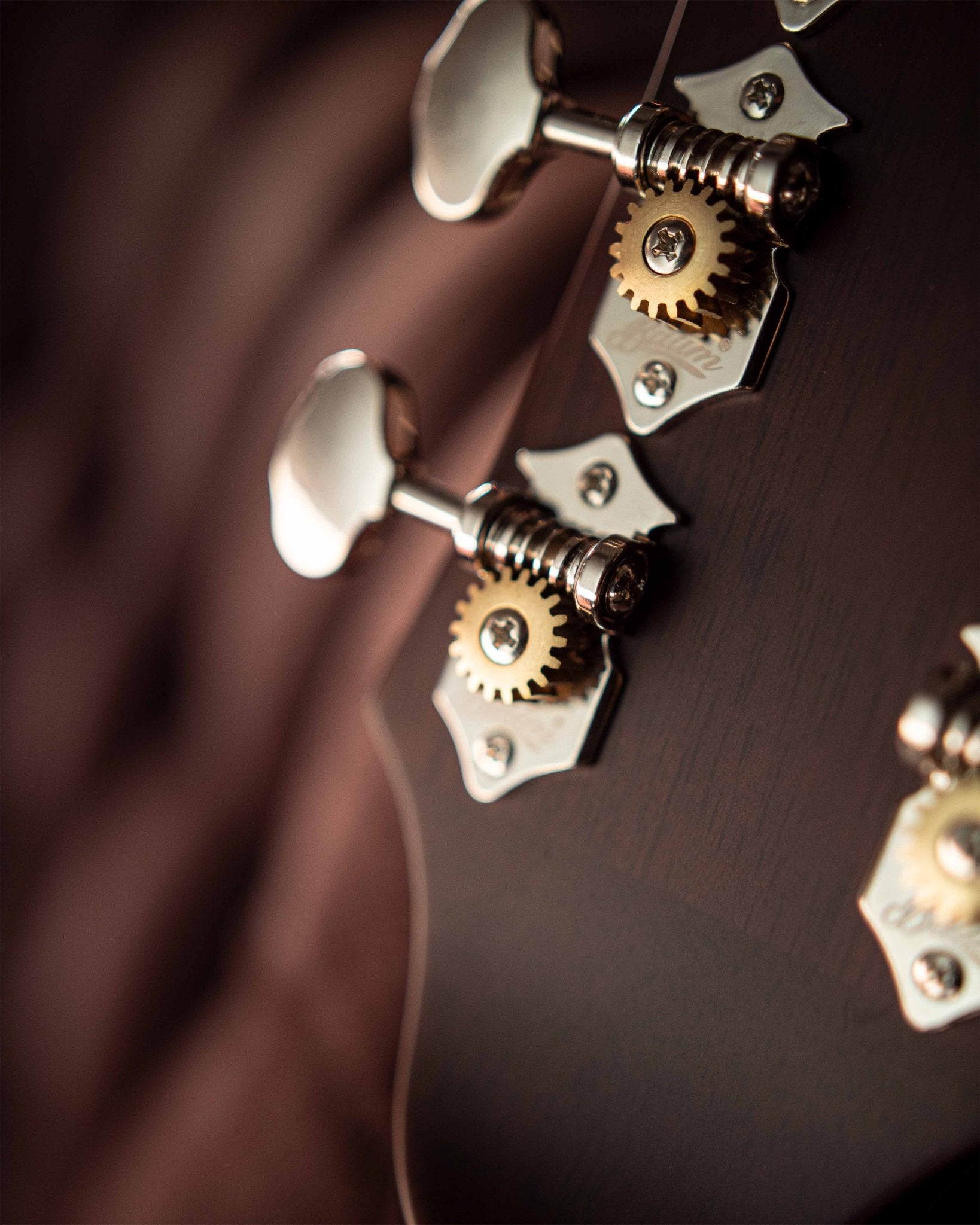 Leaper Stage - Deep Burgundy Red - Baum Guitars