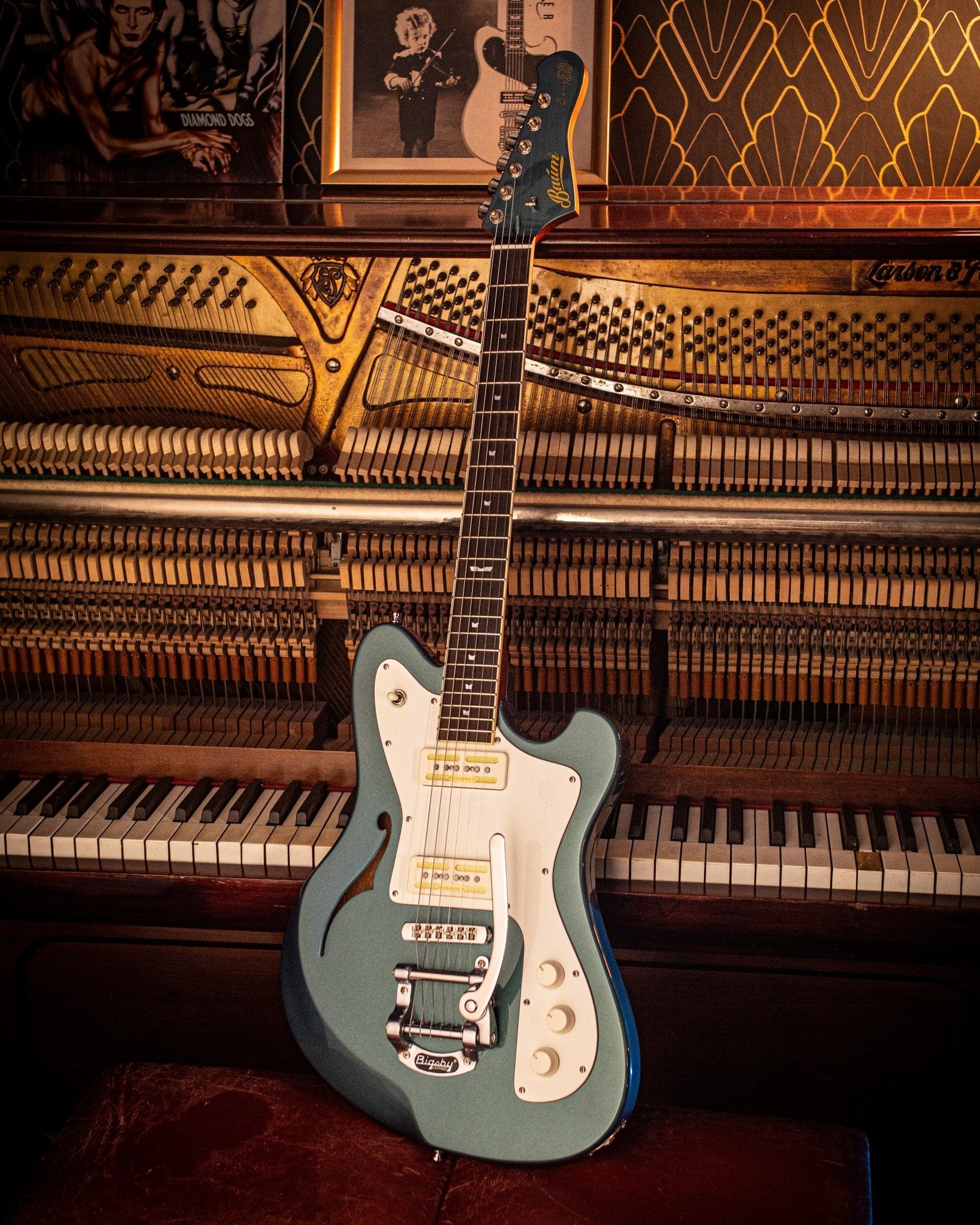 Conquer - Pelham Blue - Baum Guitars