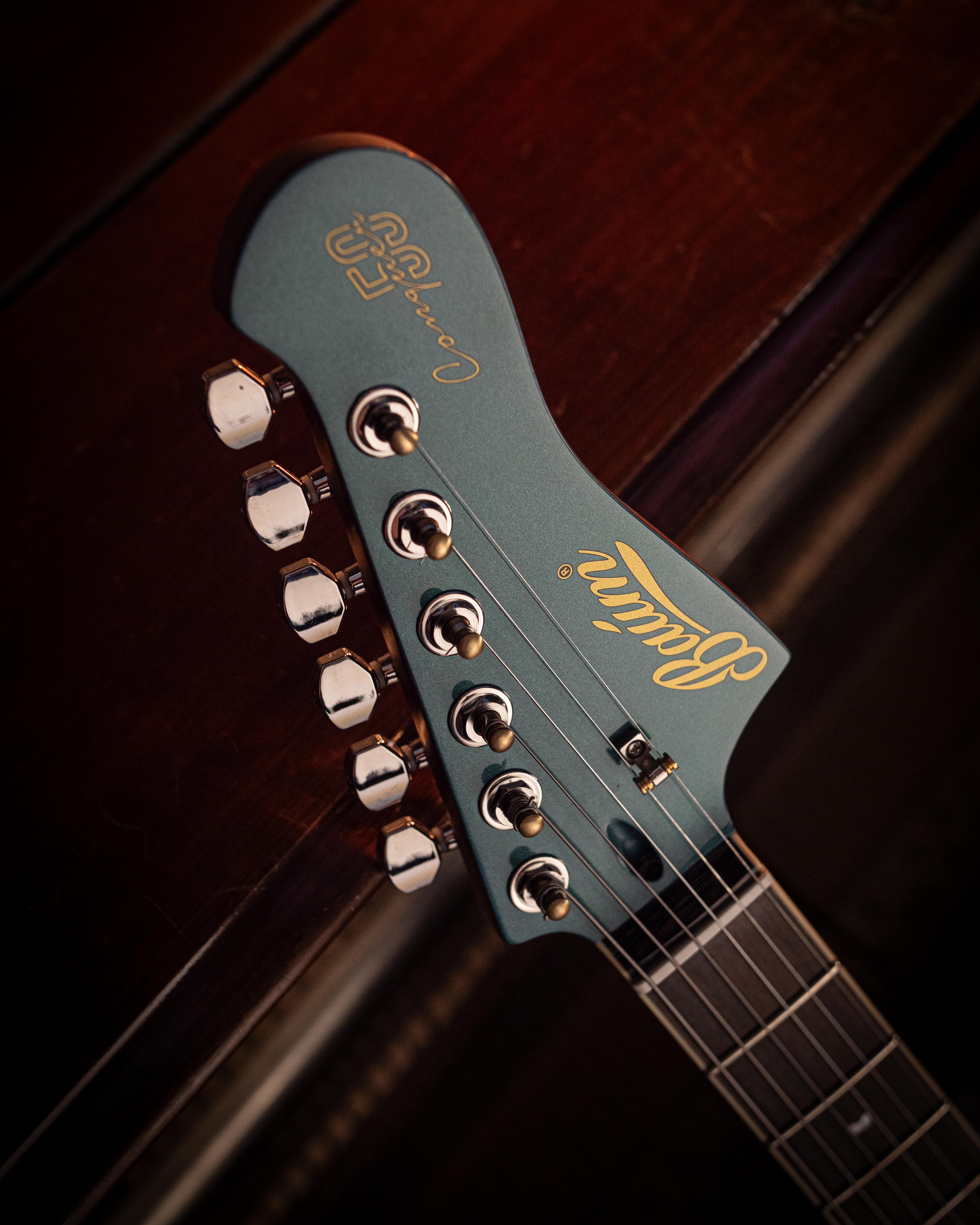baum guitars conquer59 blue 美品 ハードケース付 Conquer 59 with Tremolo Skyline Blue | Baum Guitars | 取扱い