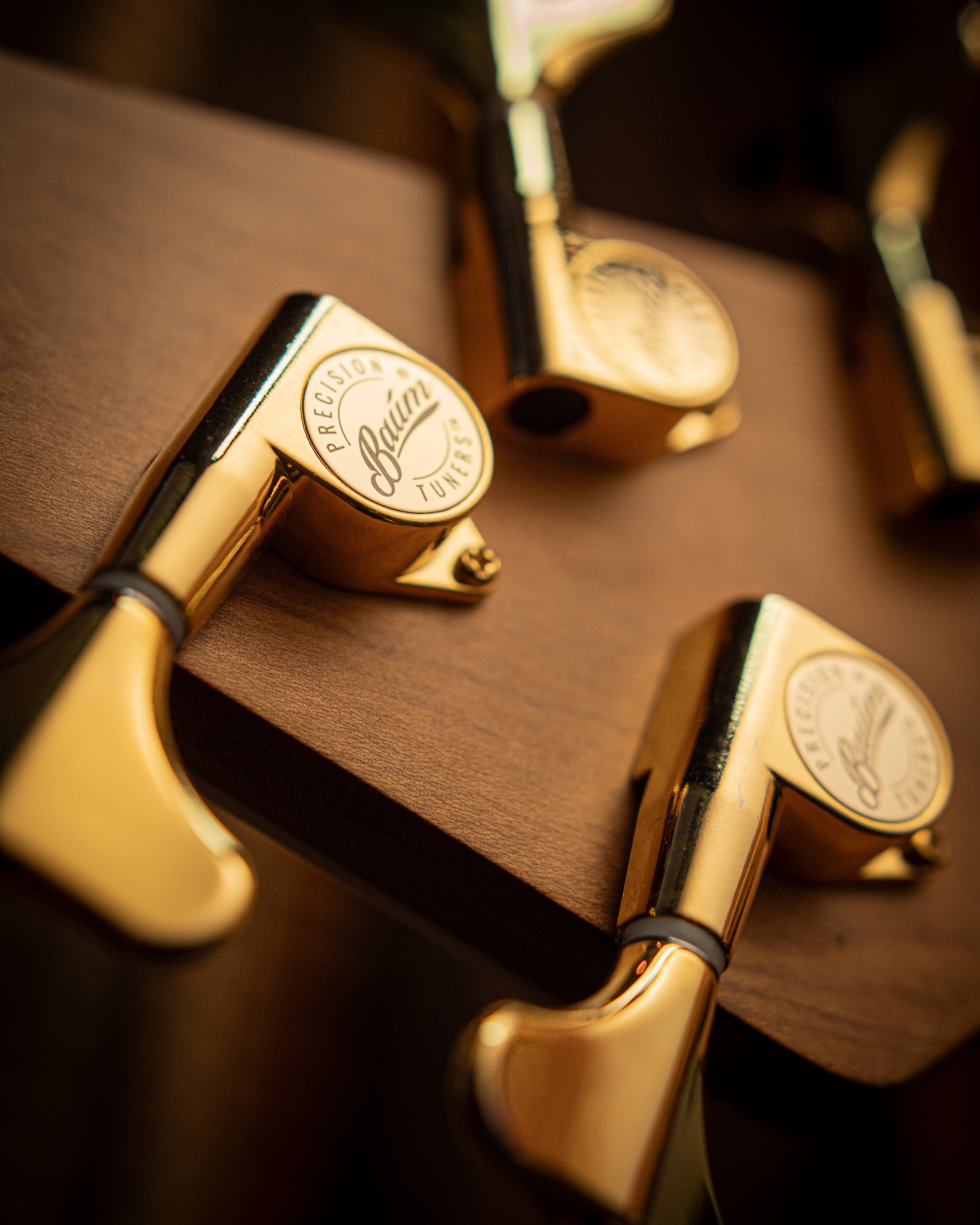 Nidhogg Bass - Siena Pearl