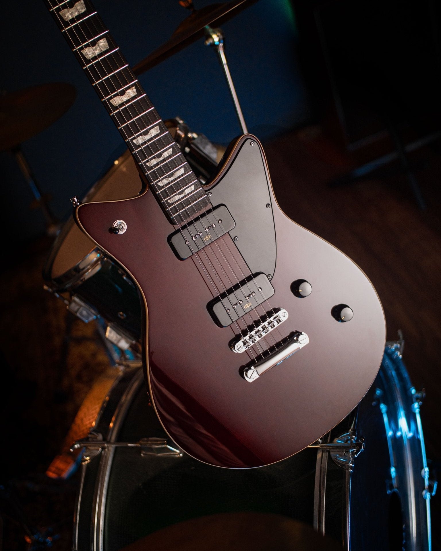 Revolt - Deep Burgundy - Baum Guitars