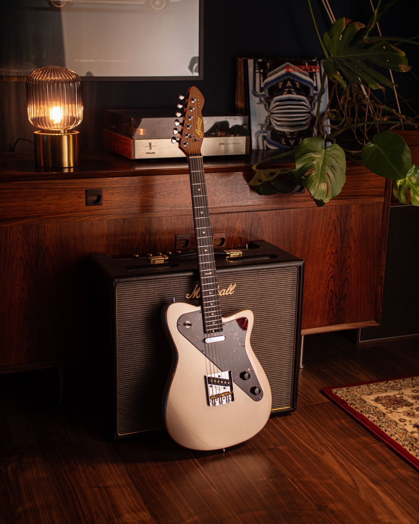 Verve - Moon Silver - Baum Guitars