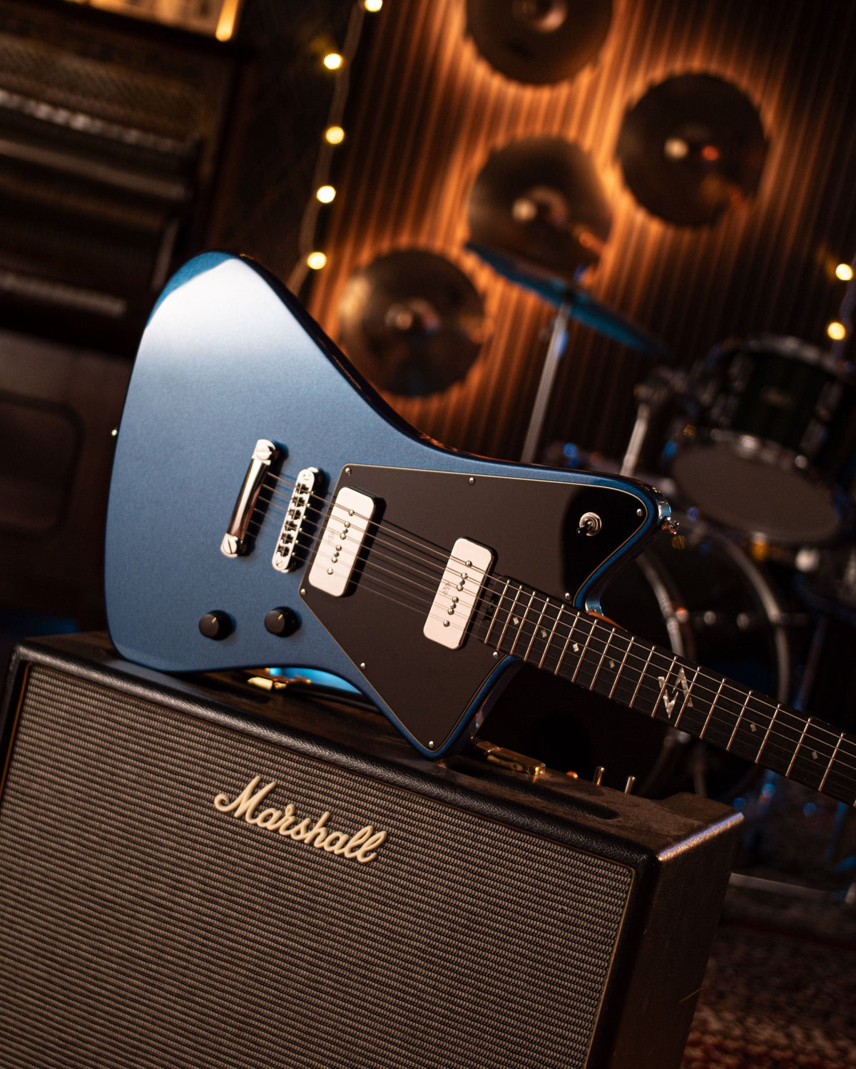 Savage - Astral Blue - Baum Guitars