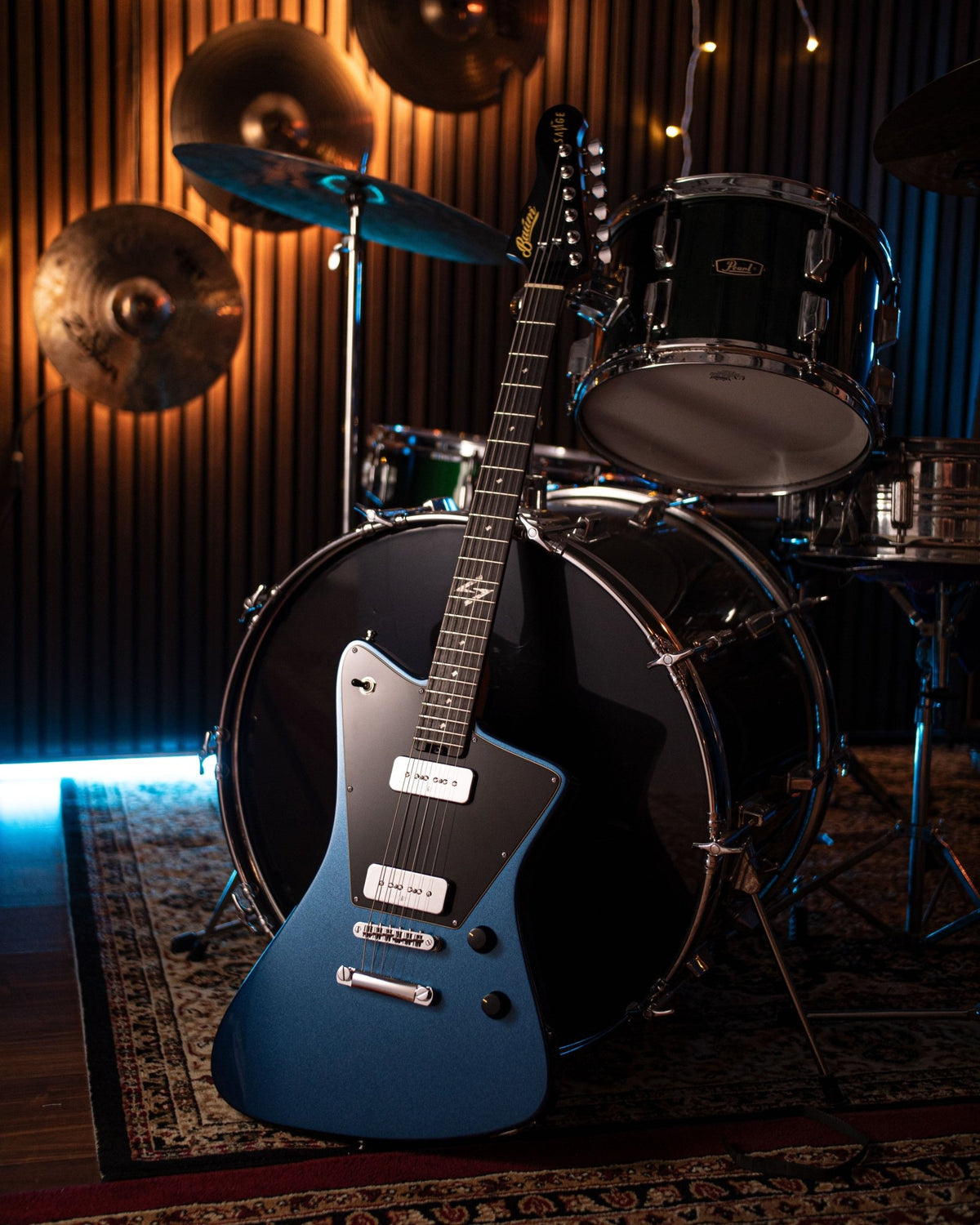 Savage - Astral Blue - Baum Guitars