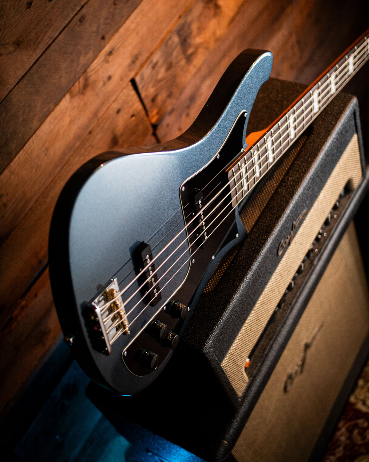 Nidhogg Bass - Stone Blue