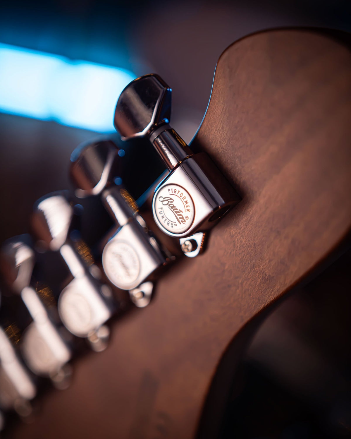 Savage - Moon Silver - Baum Guitars