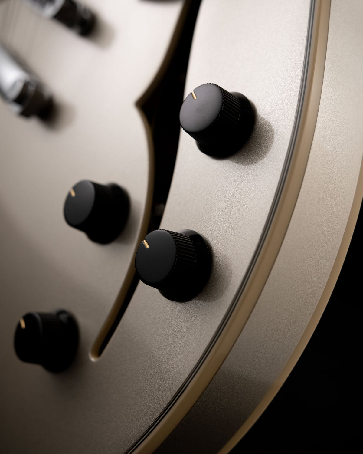 Leaper Air VEGA - Moon Silver - Baum Guitars