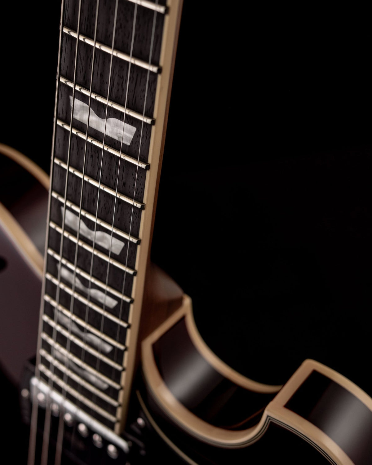 Leaper Air VEGA - Deep Burgundy - Baum Guitars
