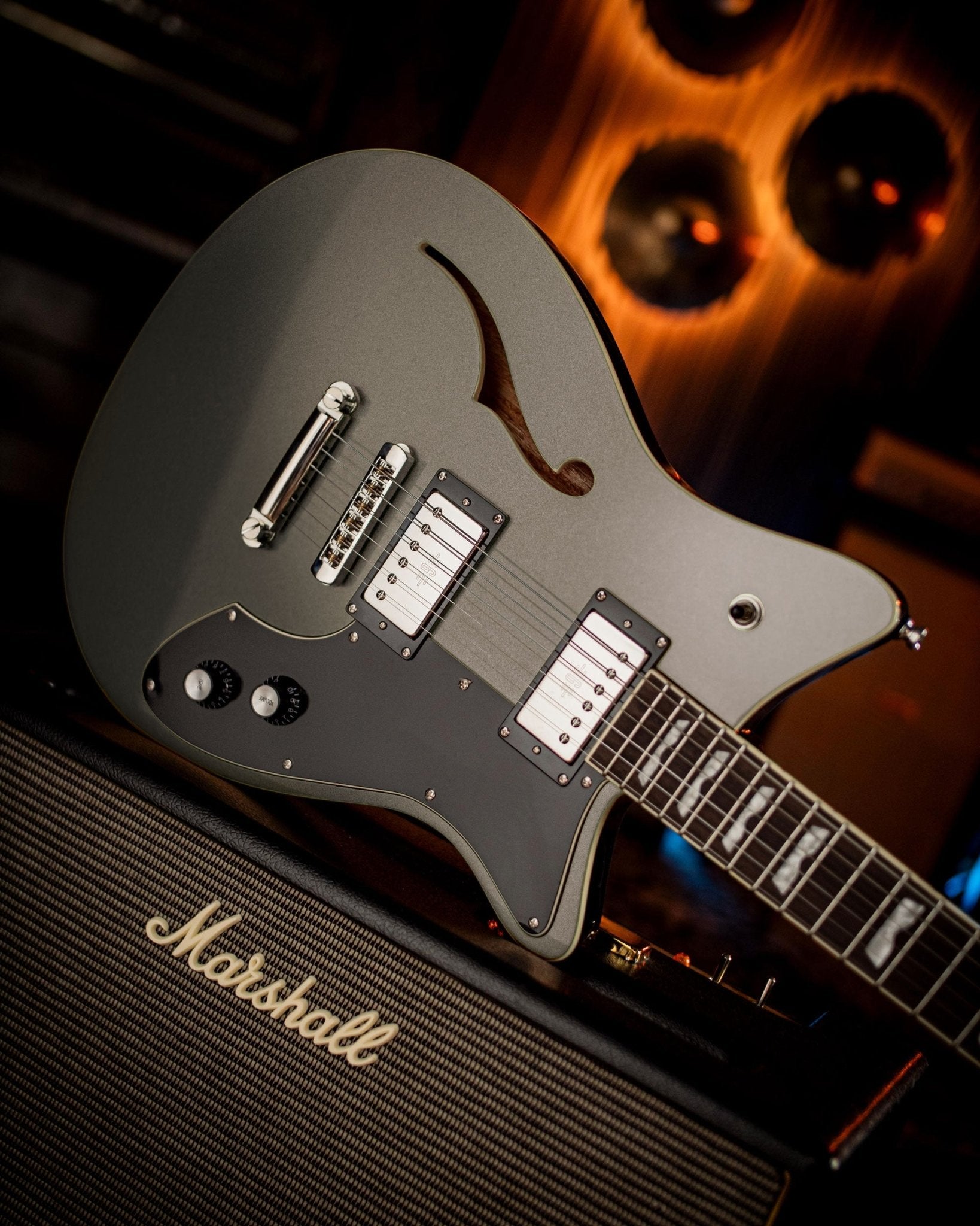 Revolt - Dark Moon (2026 edition) - Baum Guitars