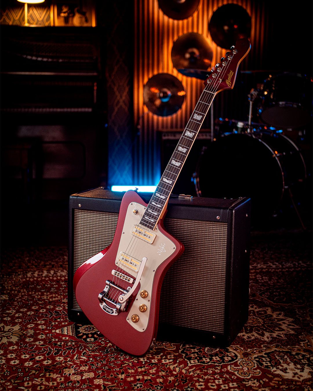 Wingman - Crimson Red - Baum Guitars